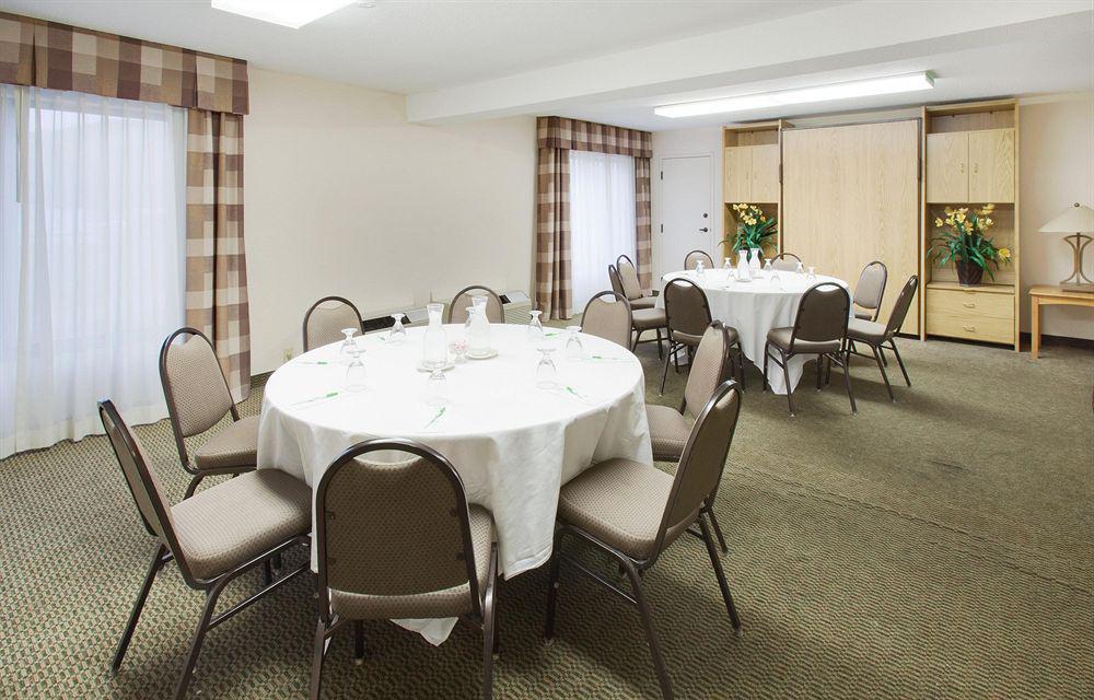 Holiday Inn Coralville - Iowa City By Ihg Facilities photo