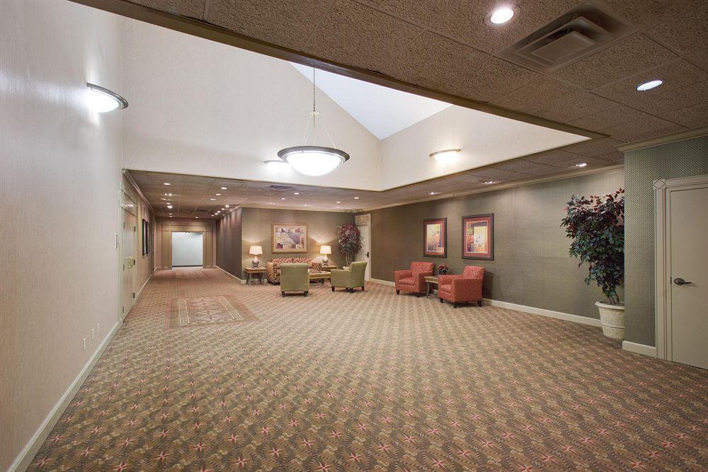 Holiday Inn Coralville - Iowa City By Ihg Interior photo
