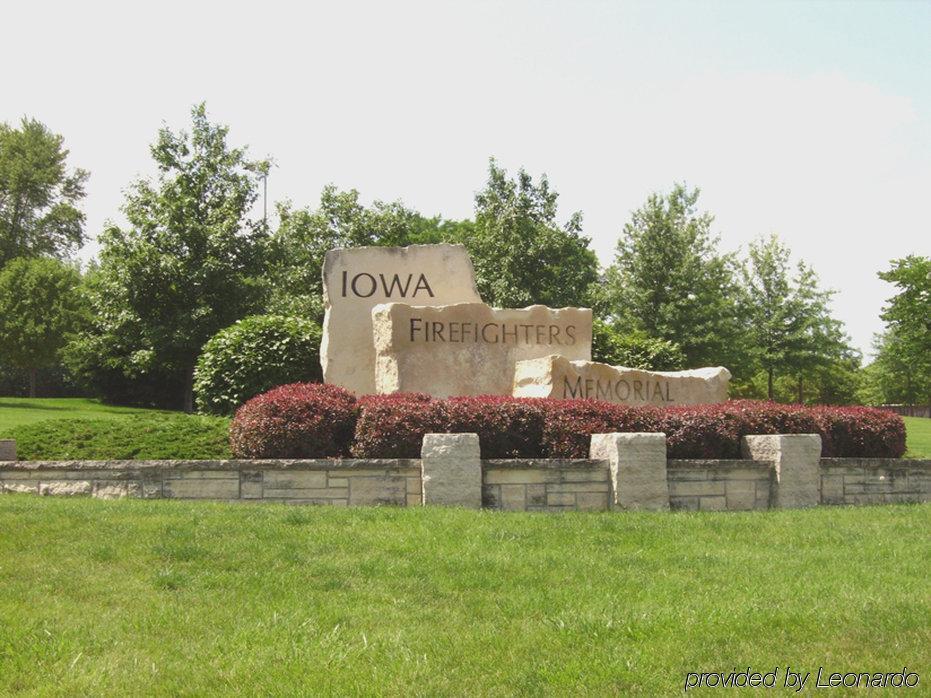 Holiday Inn Coralville - Iowa City By Ihg Exterior photo