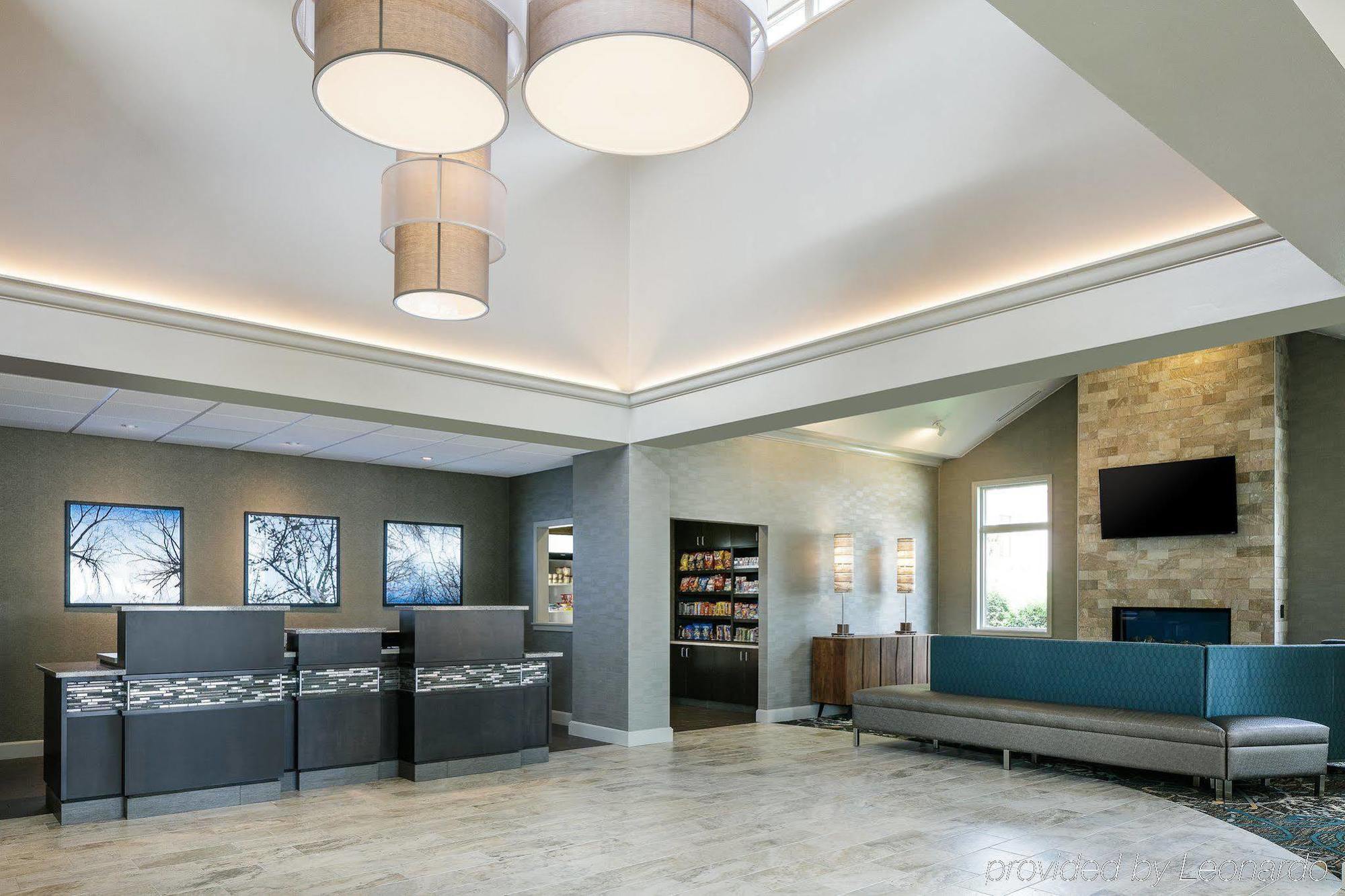 Holiday Inn Coralville - Iowa City By Ihg Exterior photo