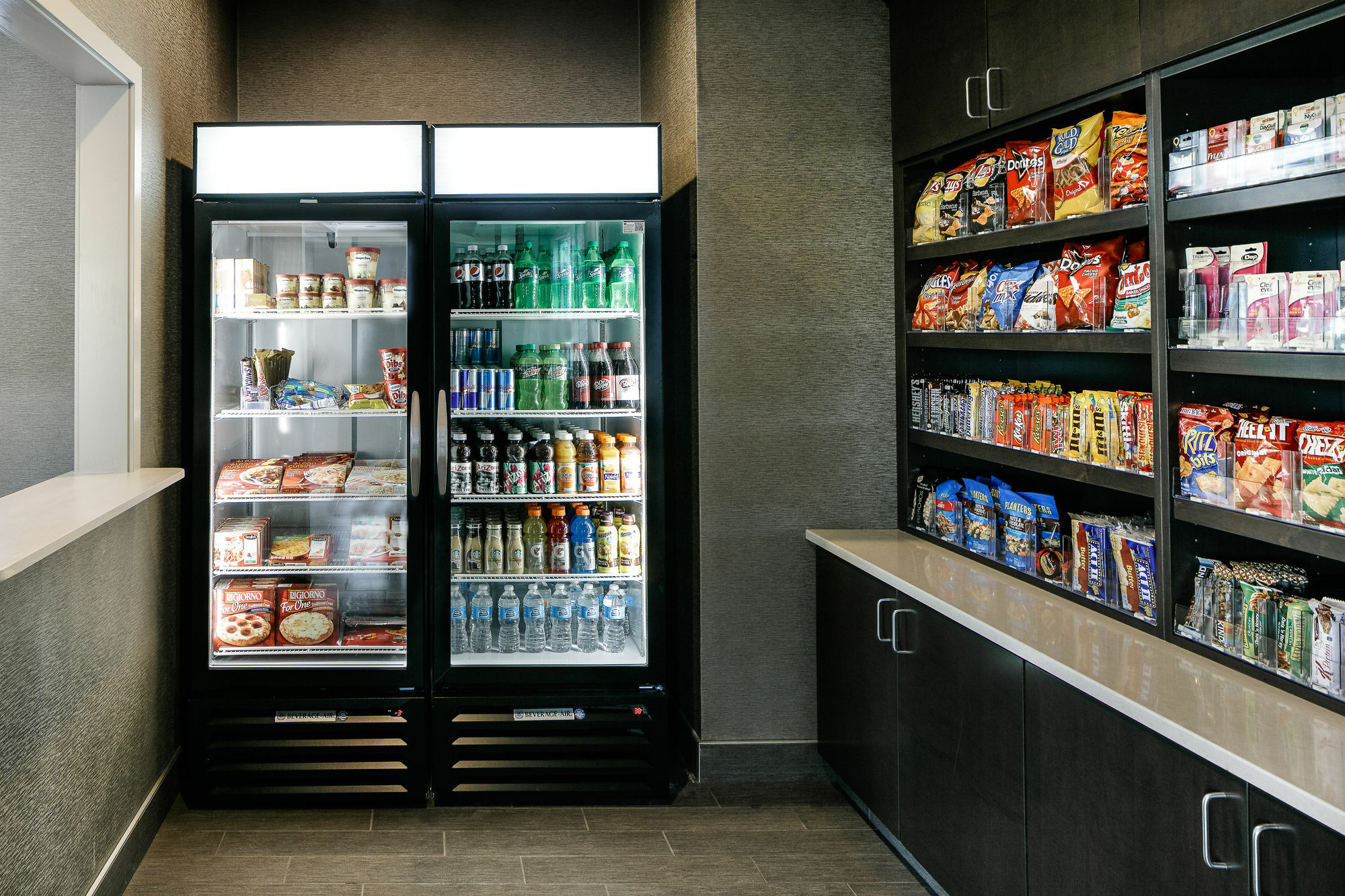 Holiday Inn Coralville - Iowa City By Ihg Exterior photo